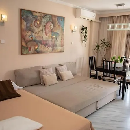 Piso Con Jardin Lejlighed *