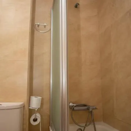 Piso Con Jardin Appartamento Málaga